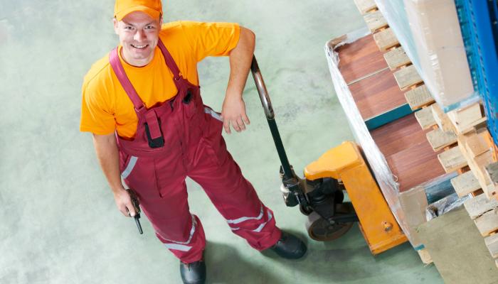 How to make the most of your pallet truck? 