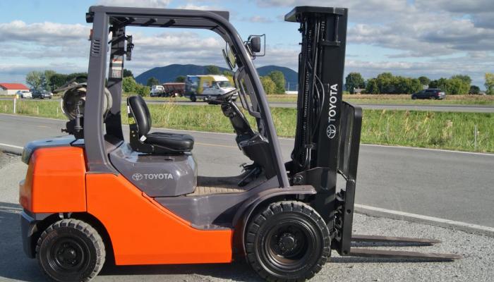 4 Benefits Of Buying A Toyota Forklift A1 Machinery Montreal