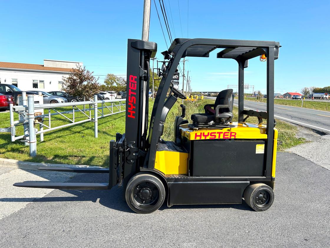 Hyster E70XN