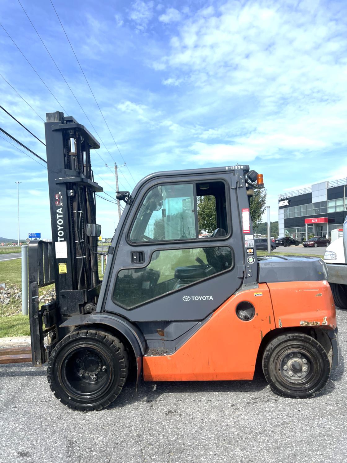 Chariot élévateur pneumatique Toyota 8FD40U 2019 #13512
