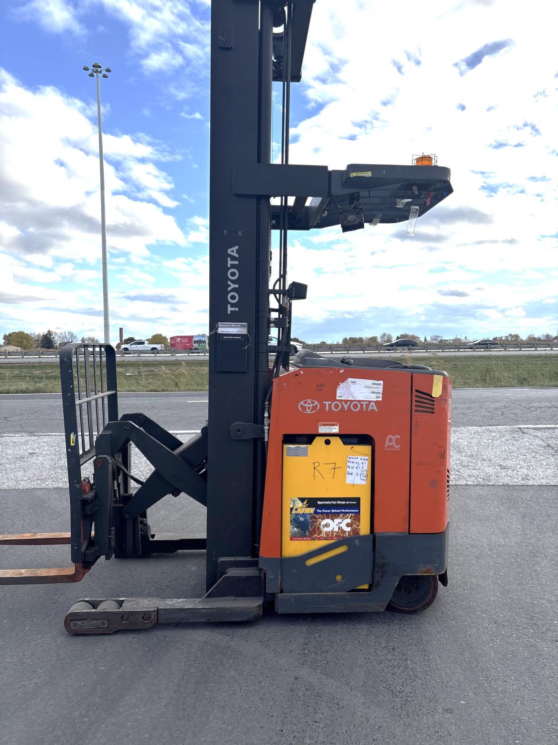 Chariot à mat rétractable Toyota 9BRU23 2018 #13720