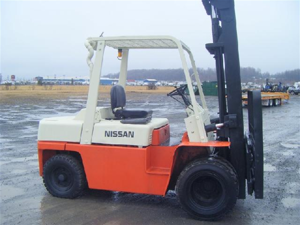 Nissan YGF03A40