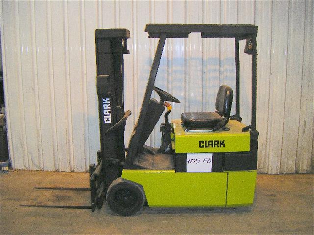 Clark TM20