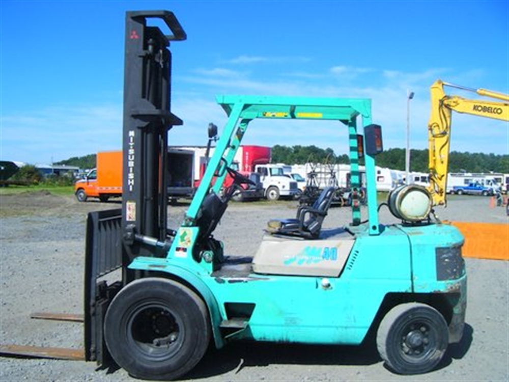 Mitsubishi FG40