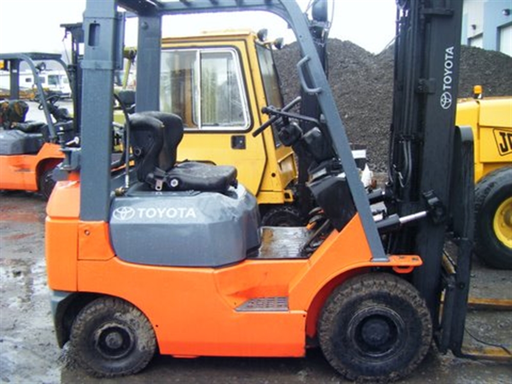 Toyota 7FGU18