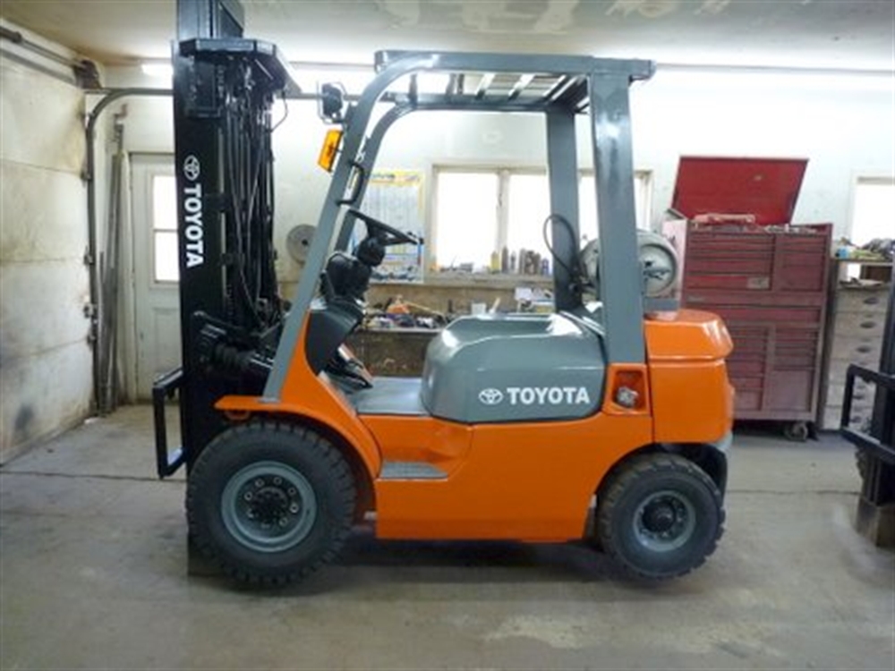 Toyota 7FGU25