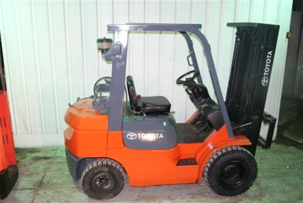 Toyota 7FGU25