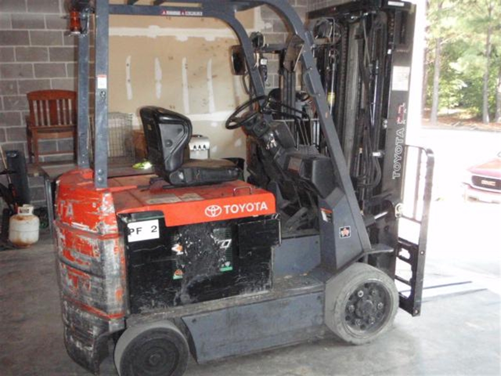 Toyota 7FBCU30