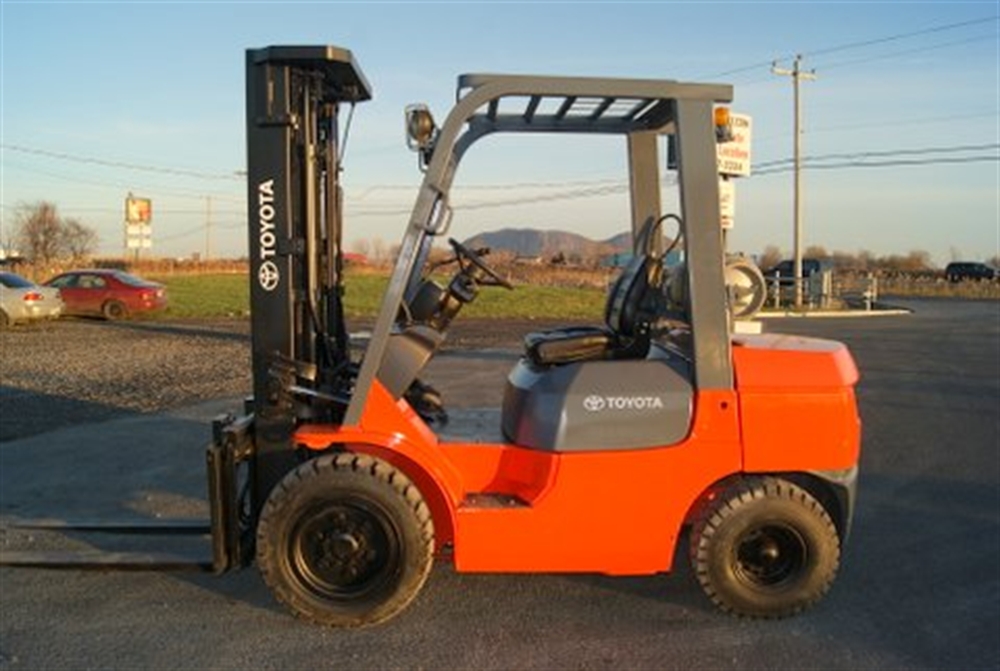 Toyota 7FGU30
