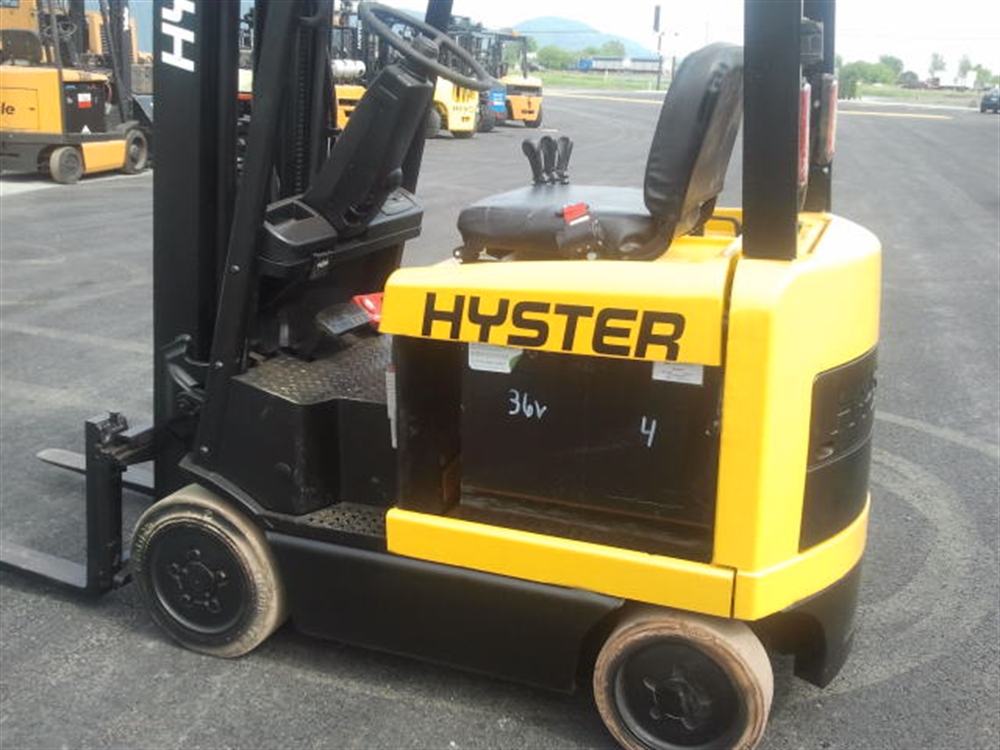 Hyster E50XL