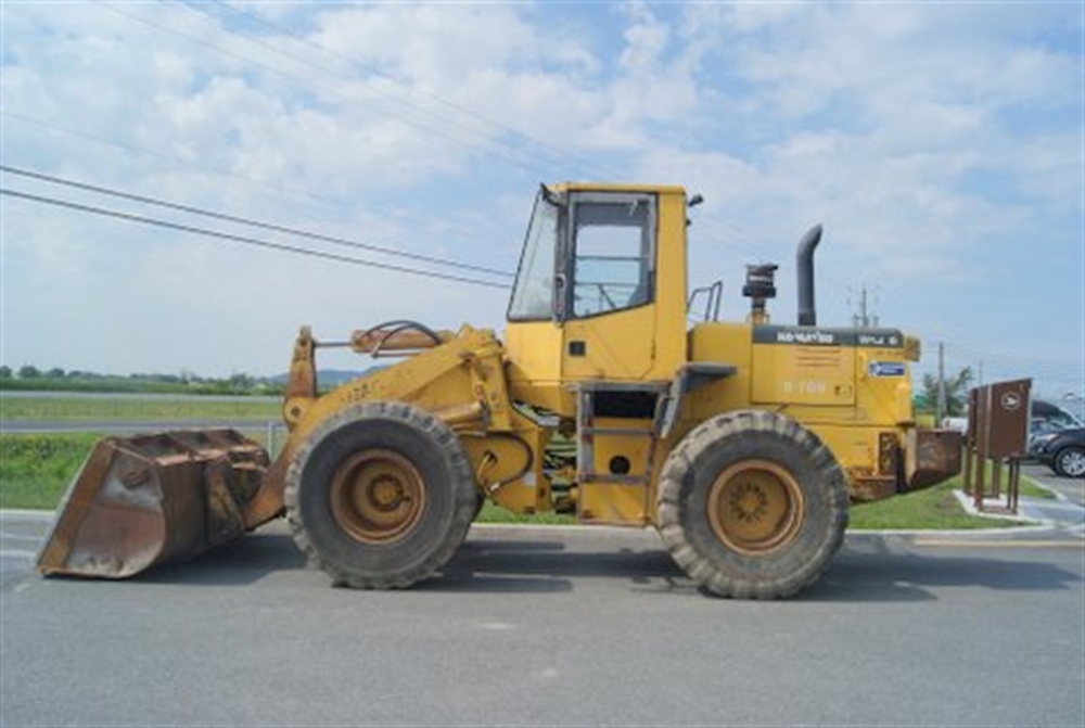Komatsu 