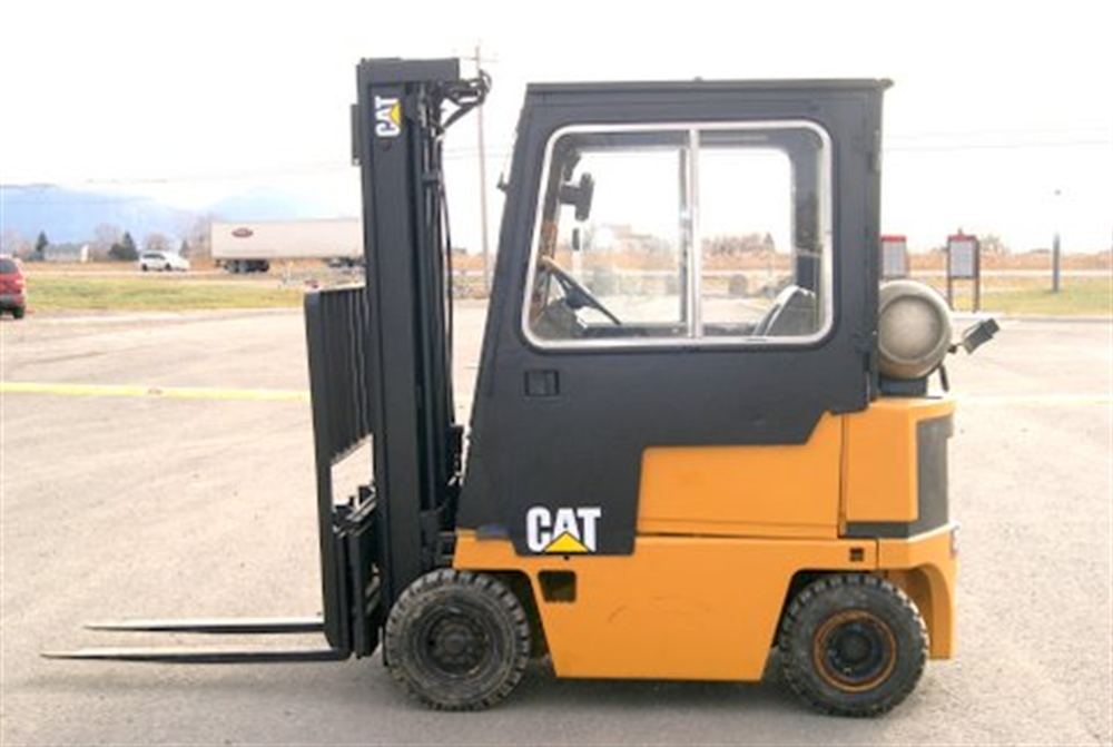 Caterpillar V30D