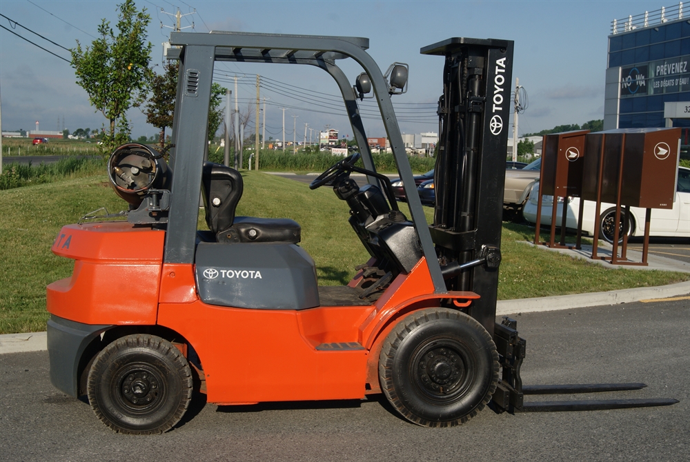 Toyota 7FGU25