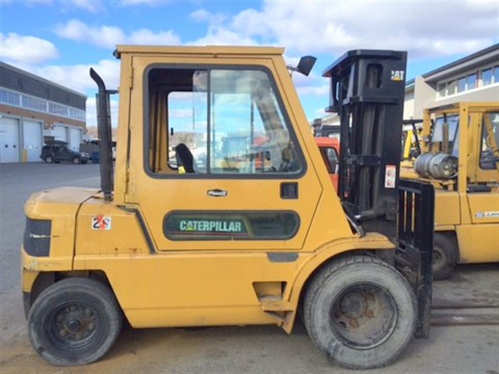 Caterpillar DP40