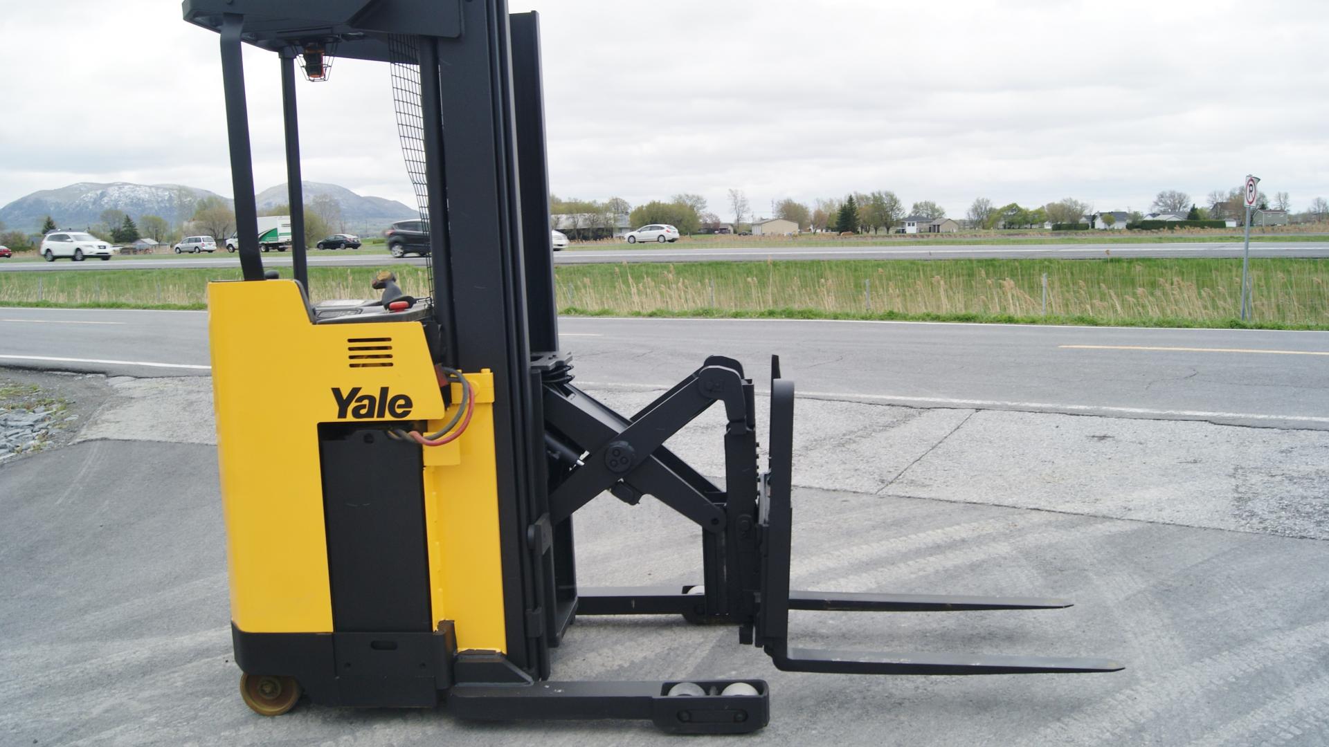 Yale NR040
