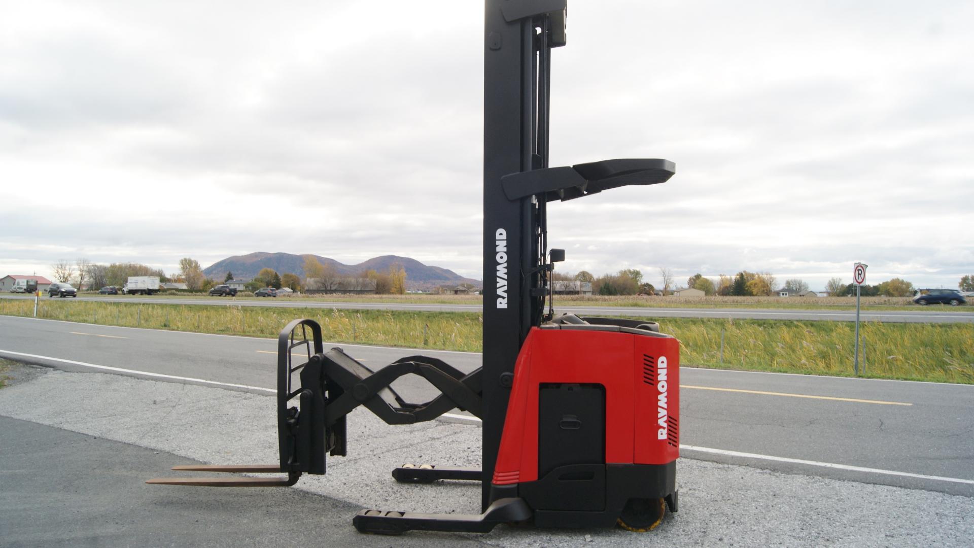 Raymond 740-DR32TT