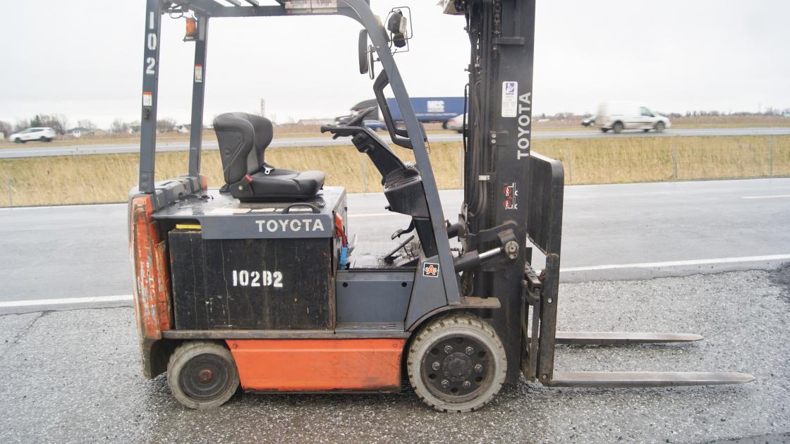 Toyota 8FBCU32