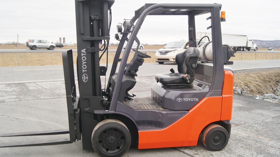 Toyota 8FGCU20