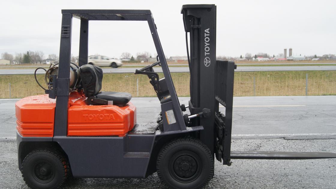 Toyota 5FGU25