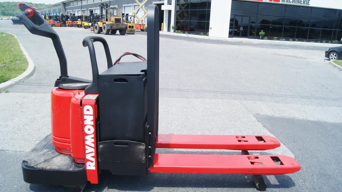 Raymond 8400