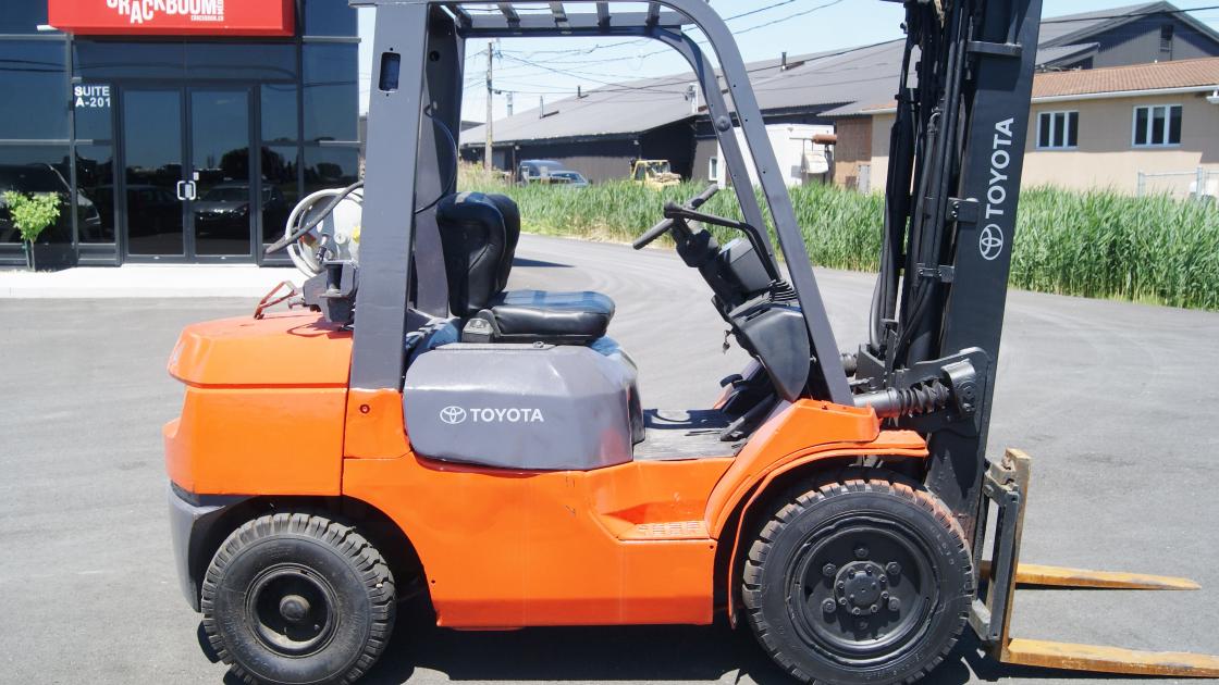 Toyota 7FGU30