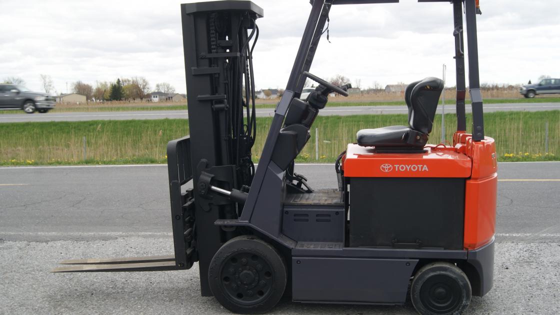 Toyota 7FBCU25