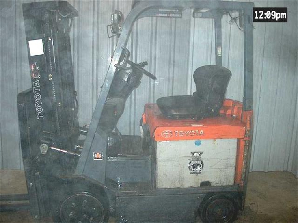 Toyota 7FBCU25