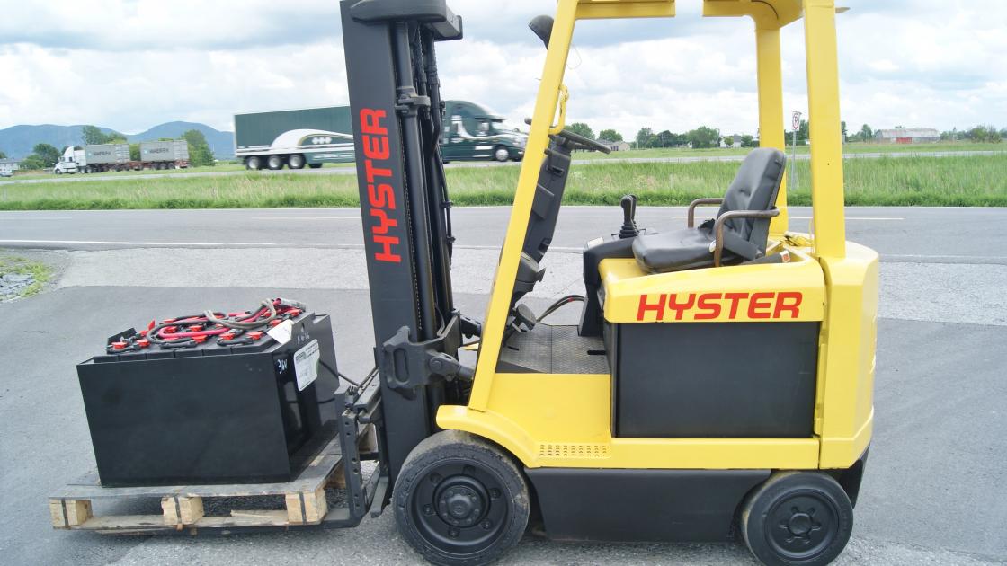 Hyster E50XM