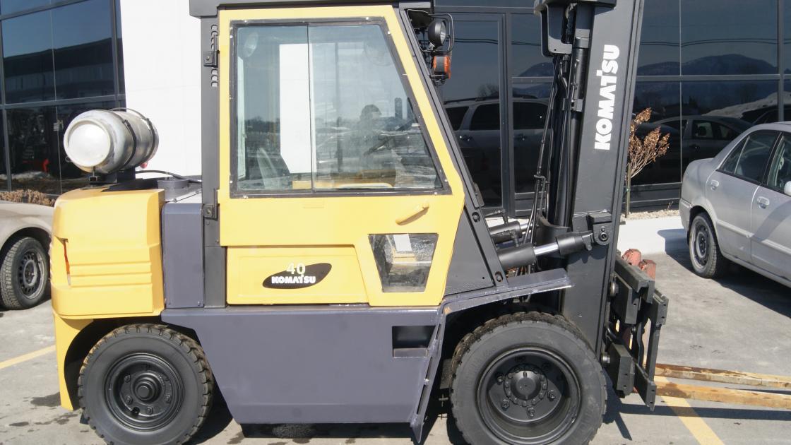 Komatsu FG40TT-6