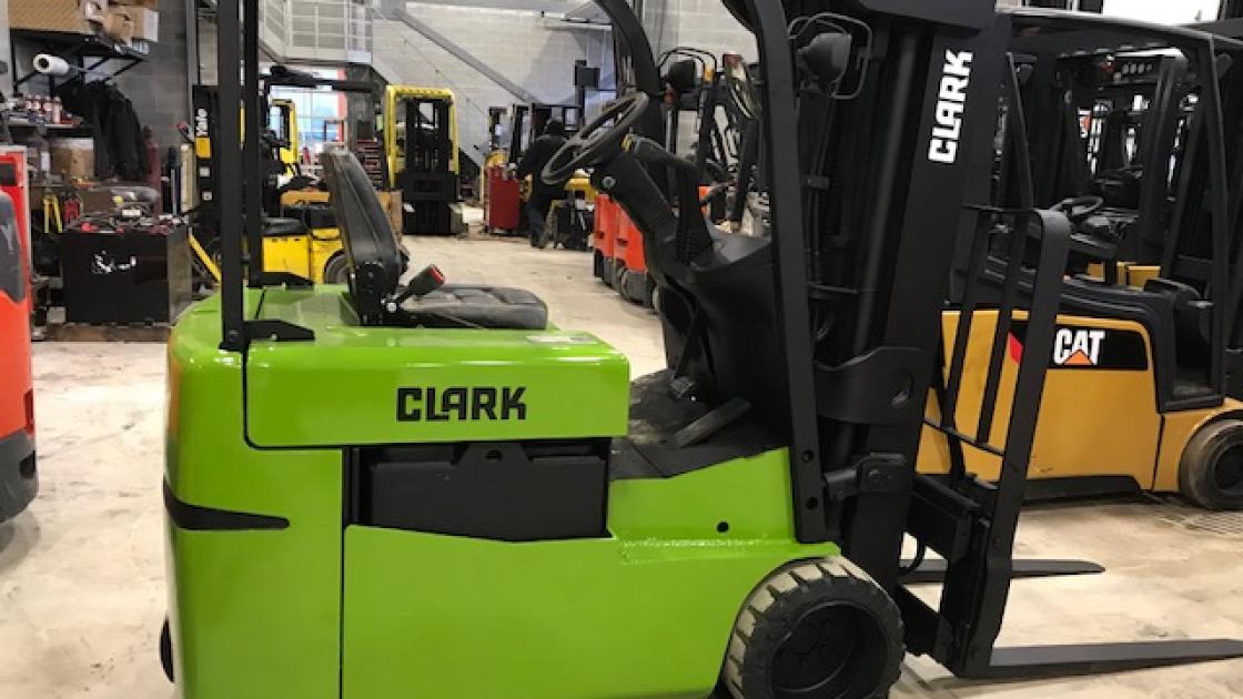 Clark TM20