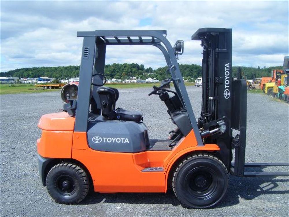 Toyota 7FGU25