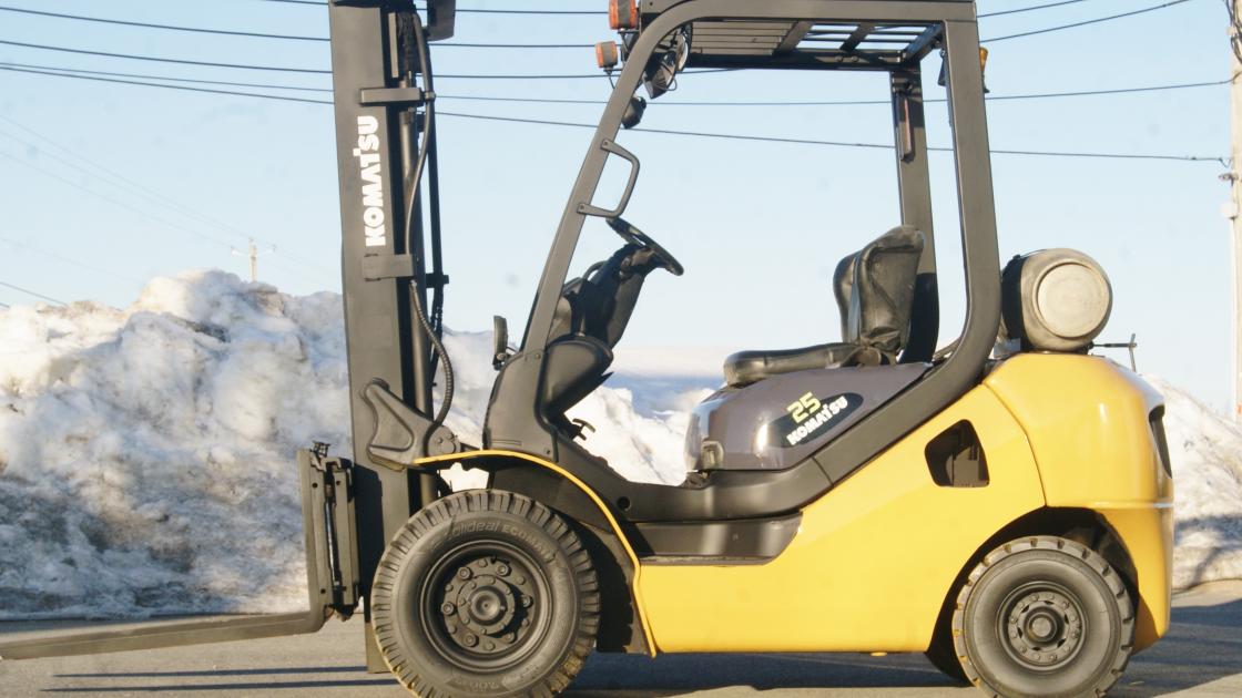 Komatsu FG25T