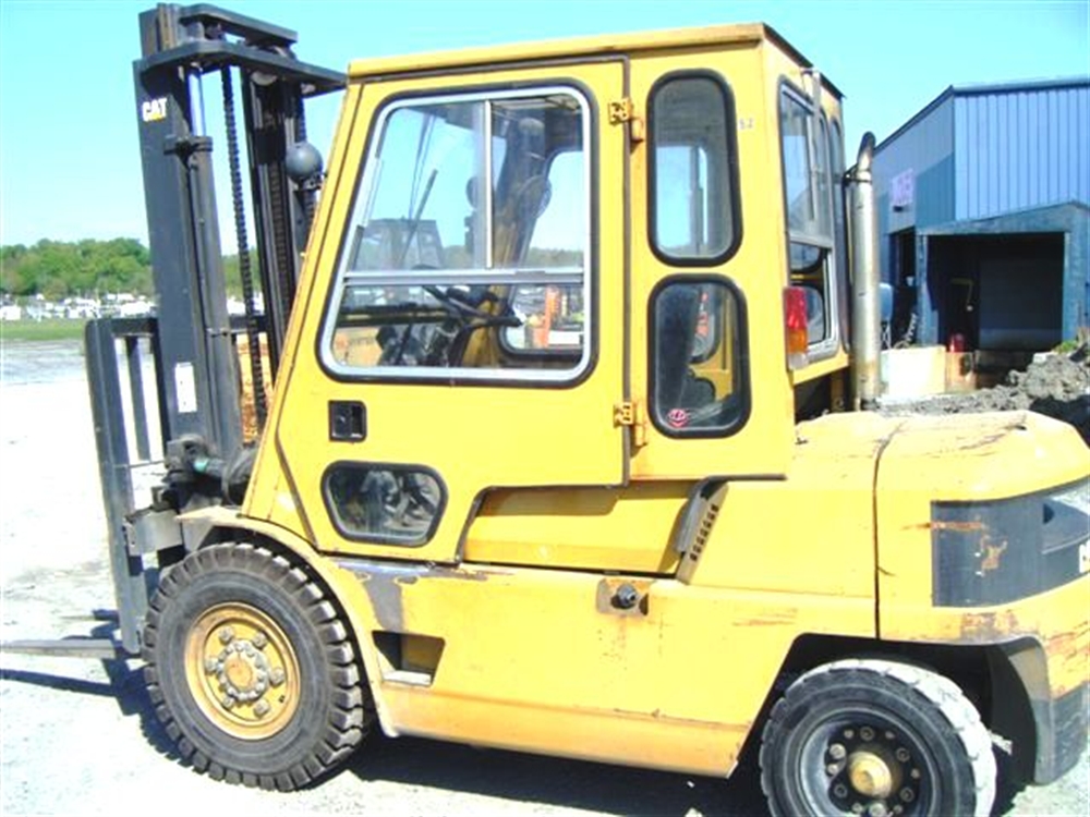Caterpillar DP40