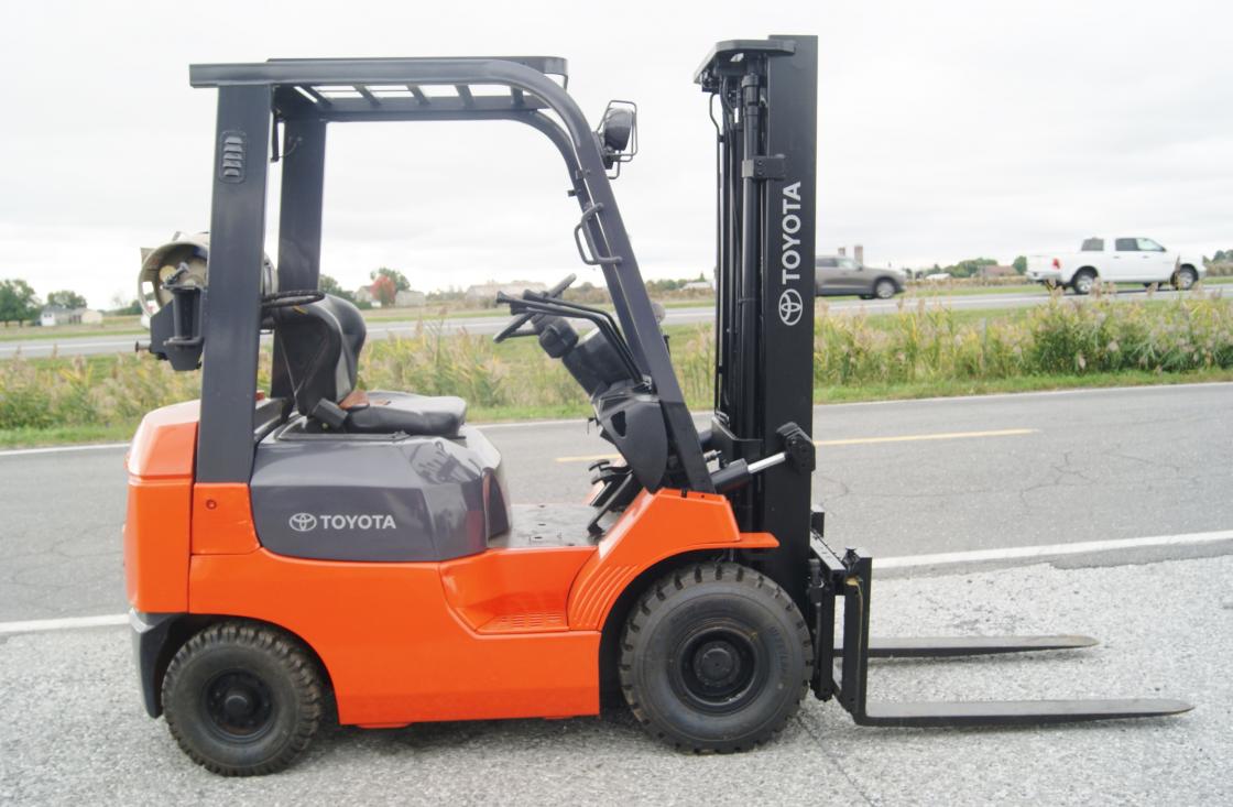 Toyota 7FGU15