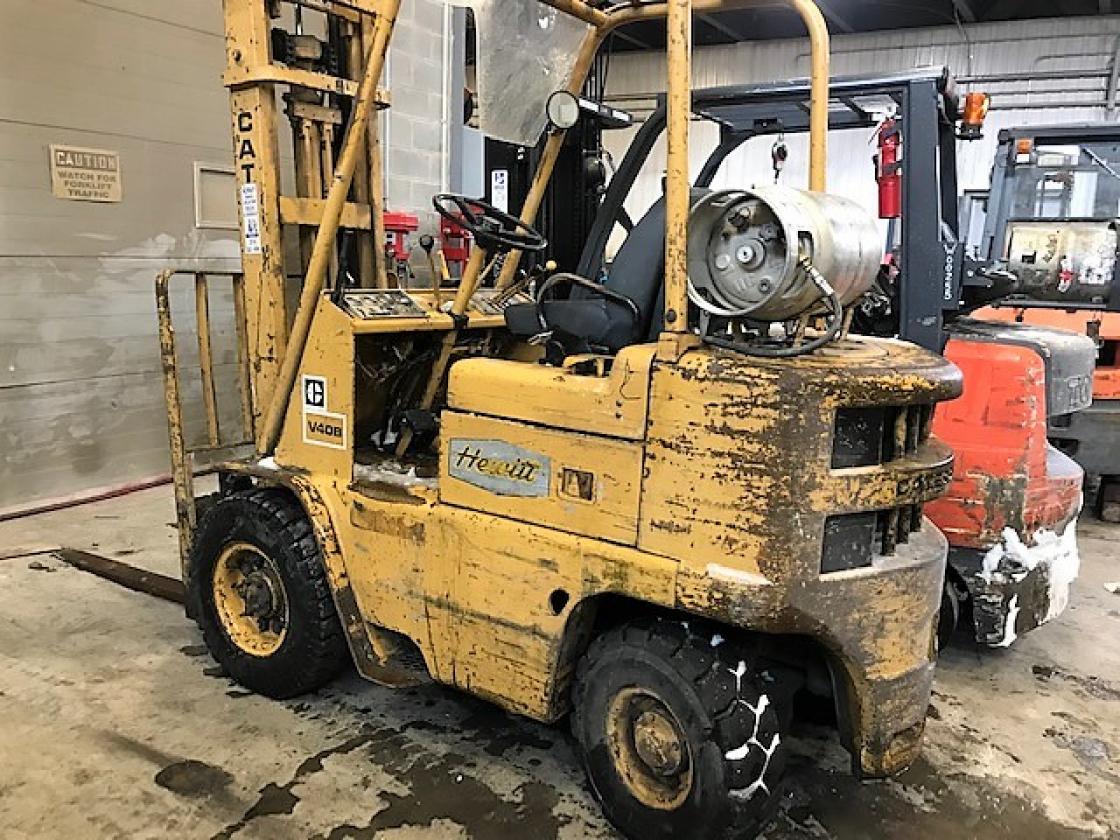 Caterpillar V40B