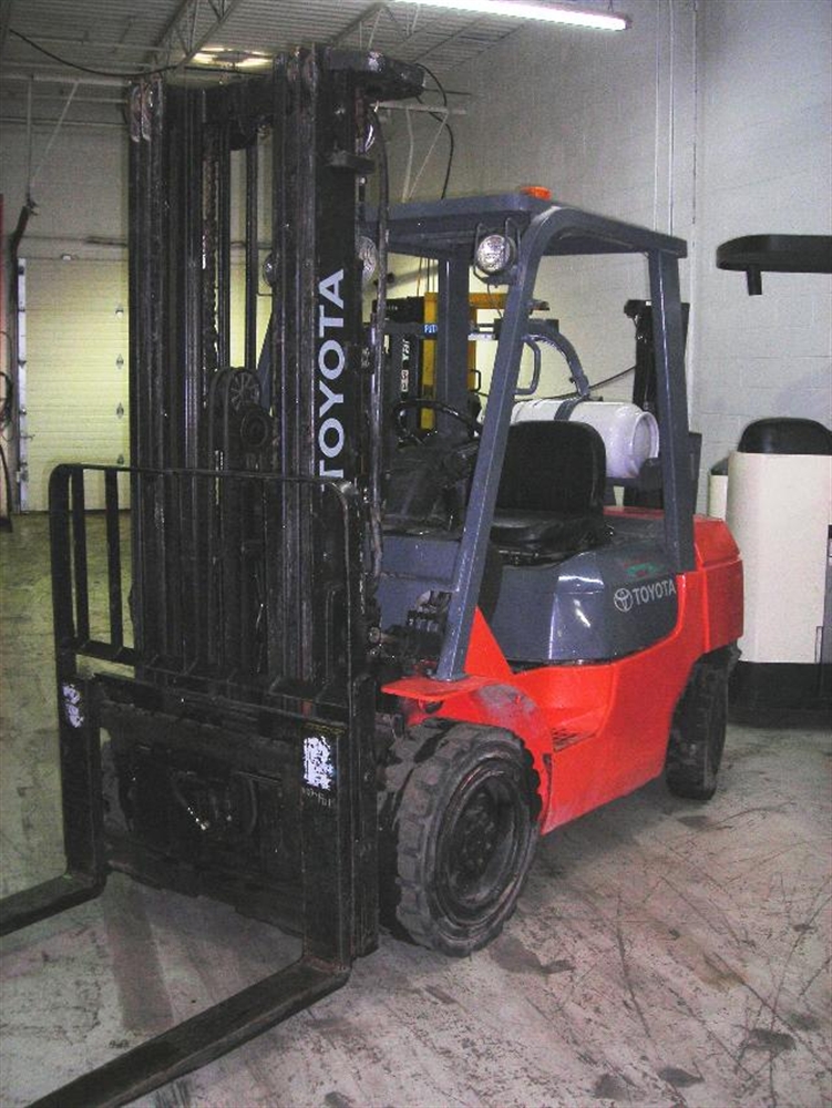 Toyota 7FGU30