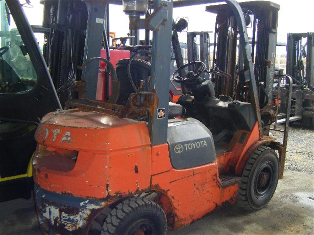 Toyota 7FGU25