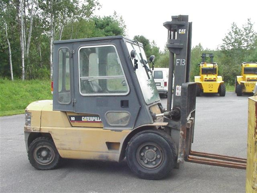 Caterpillar DP40
