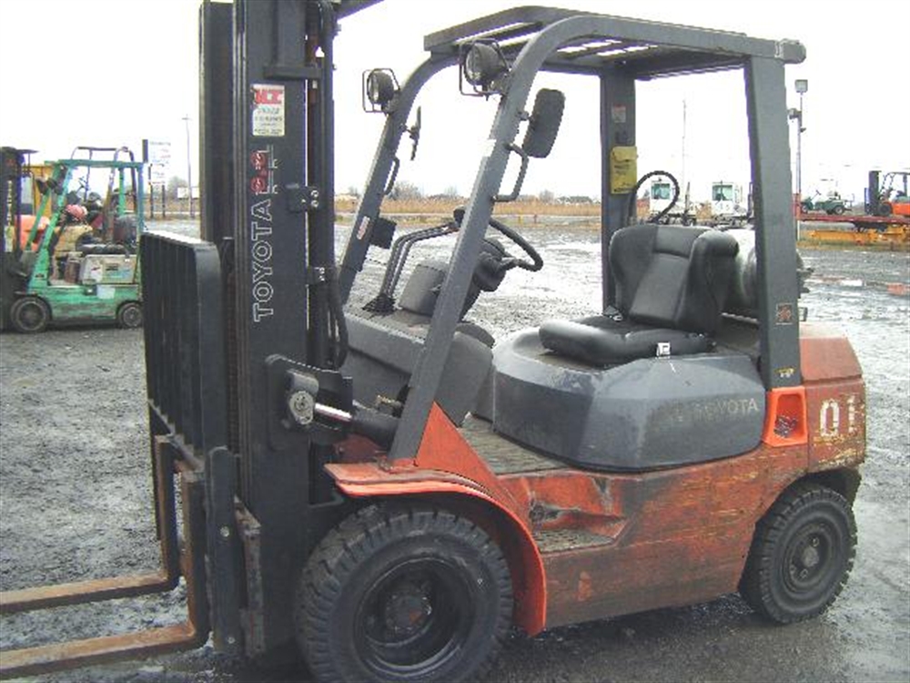 Toyota 7FGU25