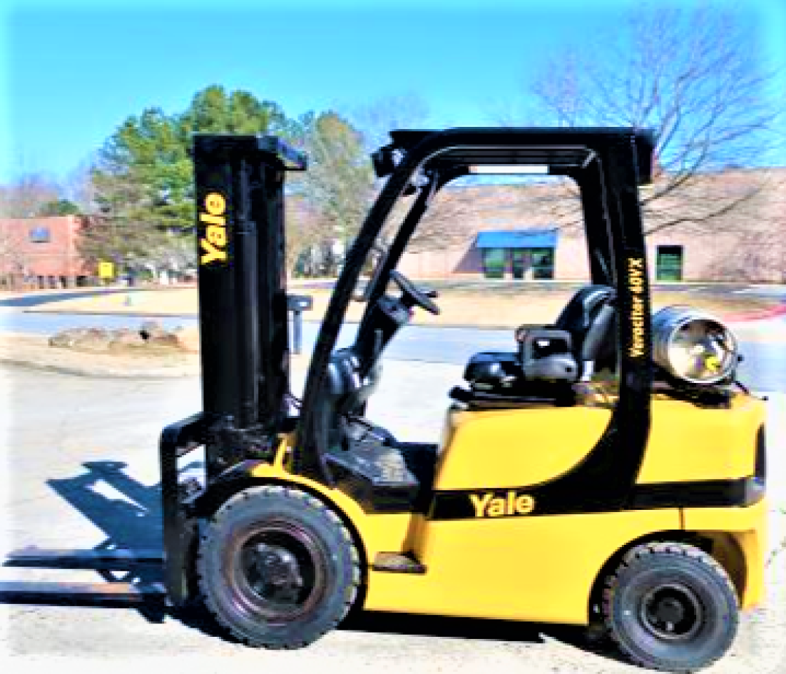 Pneumatic forklift Yale GLP050 2009 #12256