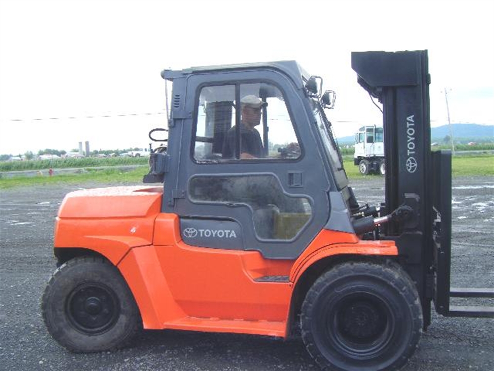 Toyota 7FGU60