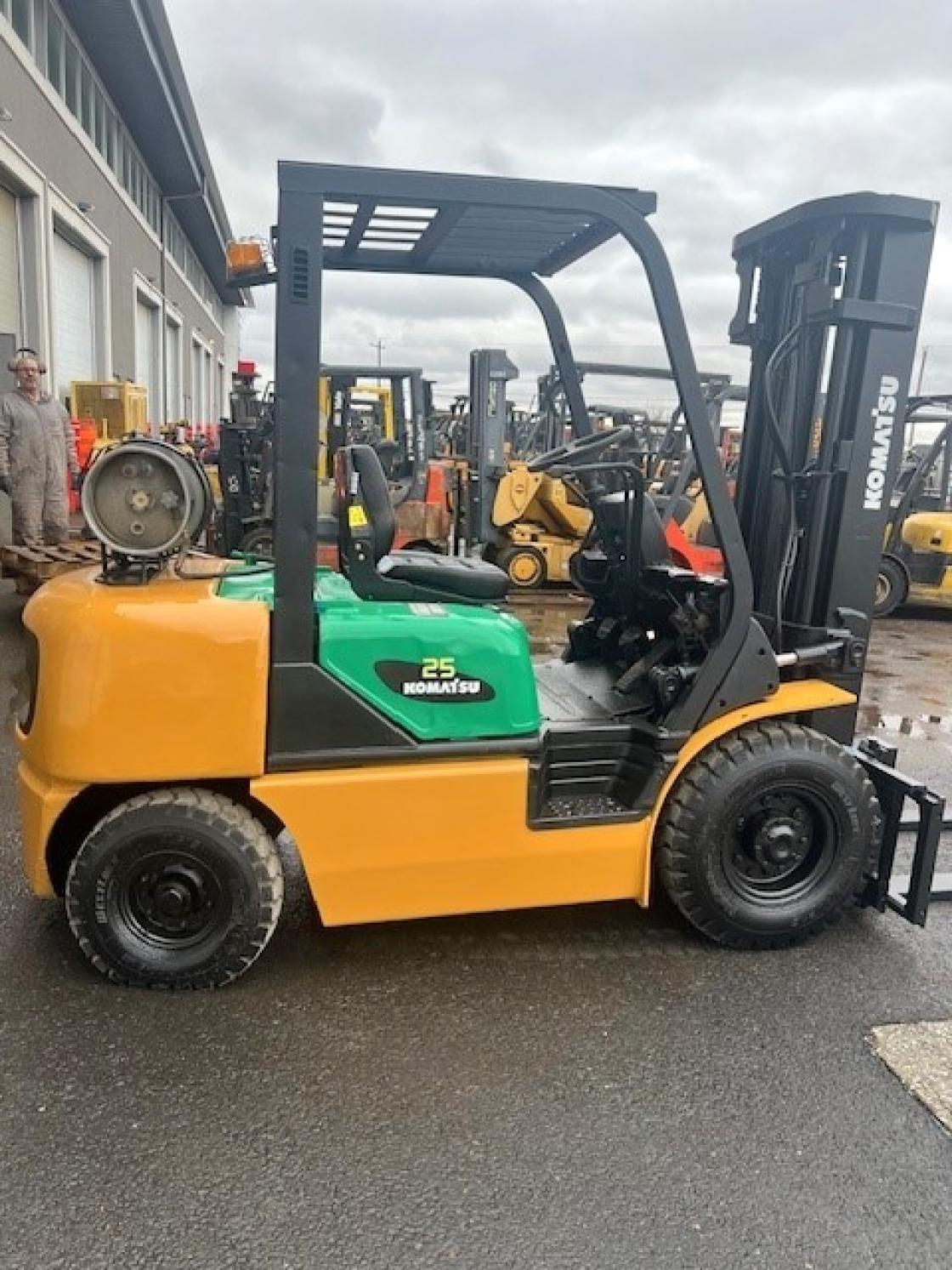 Komatsu FG25