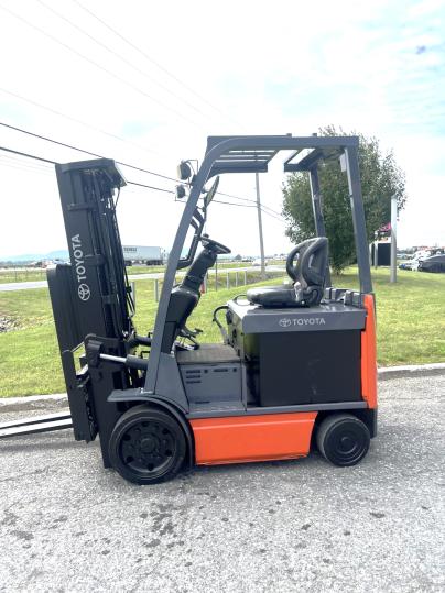 Modèles Chariots Élévateurs Usagés et Neufs Toyota