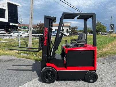 Modèles Chariots Élévateurs Usagés et Neufs Hyster