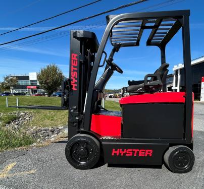 Modèles Chariots Élévateurs Usagés et Neufs Hyster