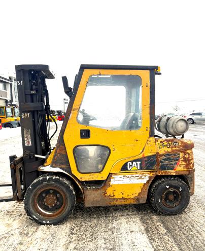 Chariot(s) Pneumatique Caterpillar