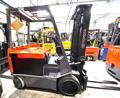 Modèles Chariots Élévateurs Usagés et Neufs Toyota