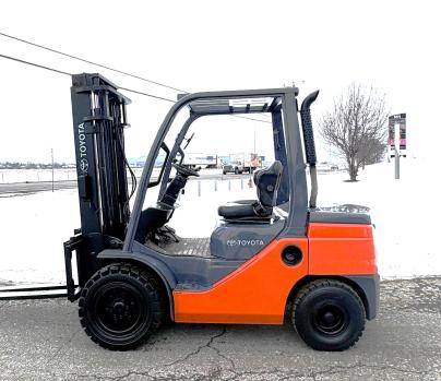 Toyota Forklifts(s) Pneumatic