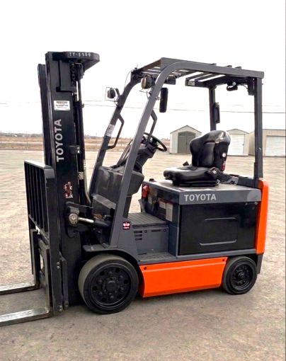 Modèles Chariots Élévateurs Usagés et Neufs Toyota