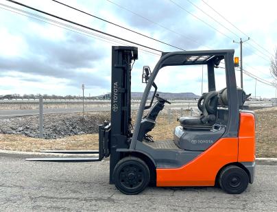 Chariot(s) Propane sur pneus à bandage Toyota